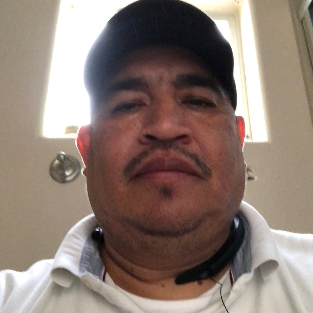 Meet your Posher, Luis